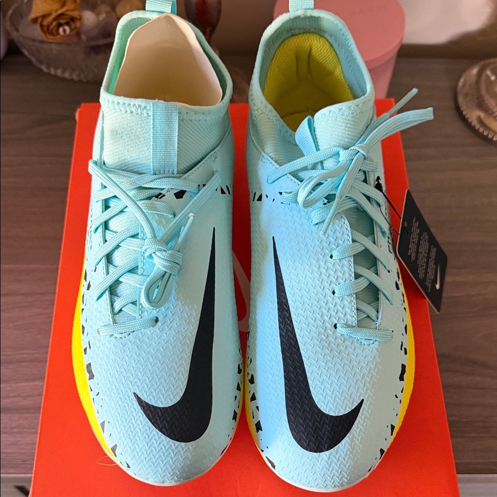 Nike Aqua/Yellow Youth Soccer Cleats with Black Swoosh